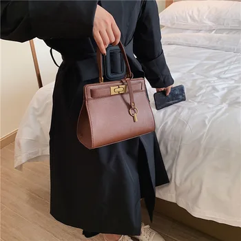 De înaltă calitate, sac de mici 2020 nou de lux pentru femei portabil sălbatice geantă de umăr moda textura simplu mesager pătrat mic sac